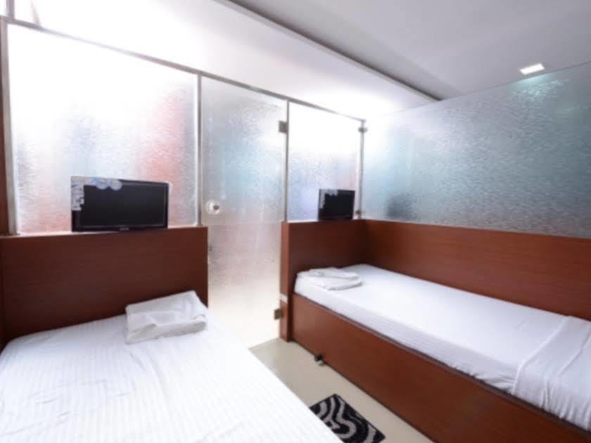 Golden Apple Boutique Hotel Καλκούτα Εξωτερικό φωτογραφία